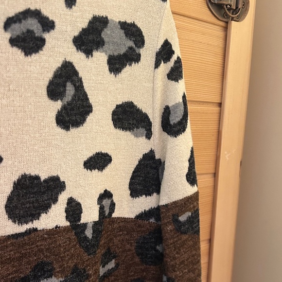 Leopard Colorblock Open-Front Cardigan Sweater - Brown/Gray/Black - Picture 7 of 8